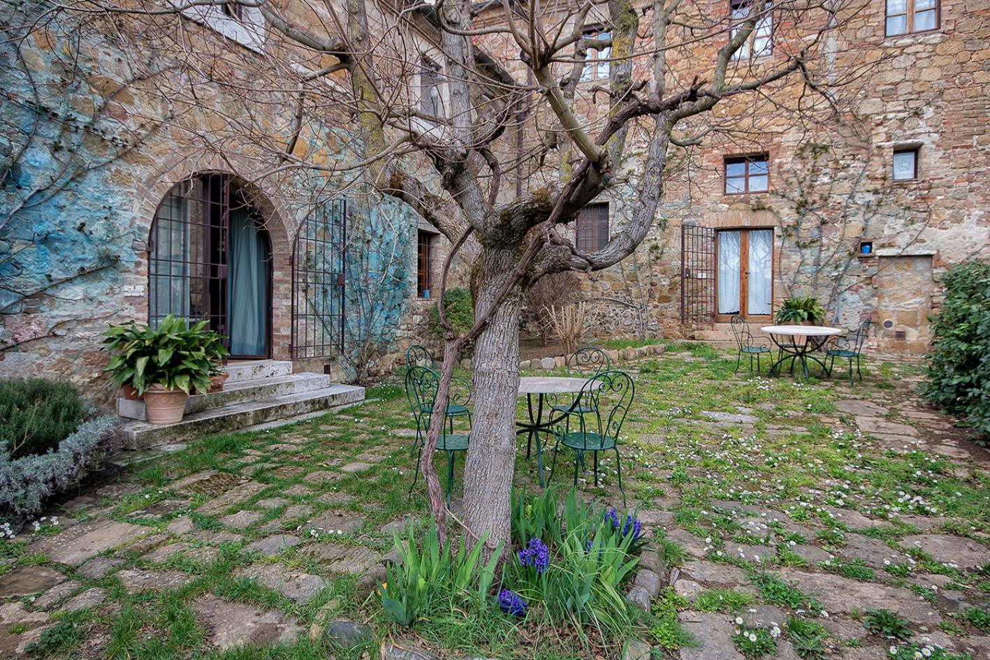 Agriturismo Le Sorbelle D'Orcia Con Piscina 피엔자 외부 사진