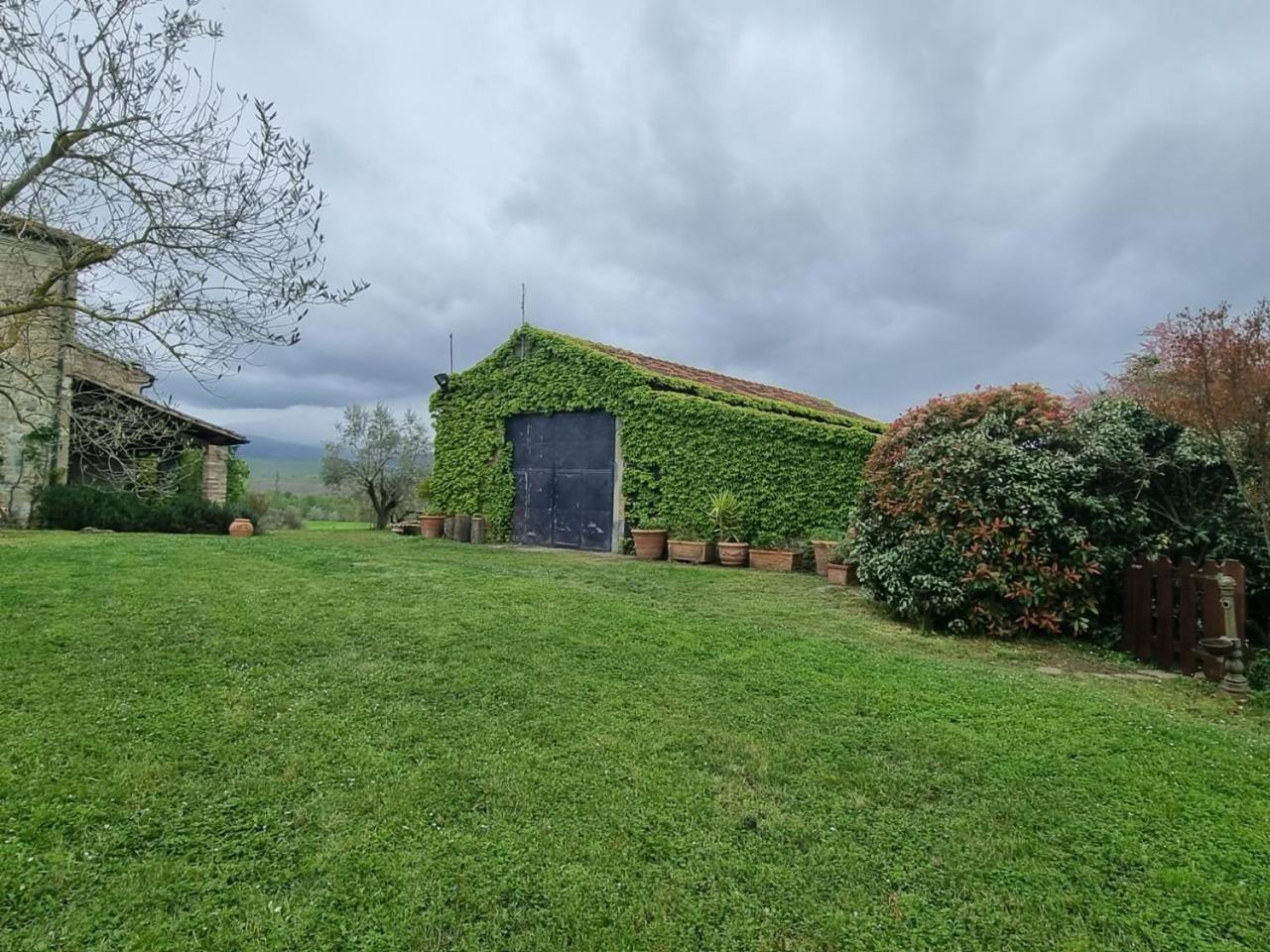Agriturismo Le Sorbelle D'Orcia Con Piscina 피엔자 외부 사진