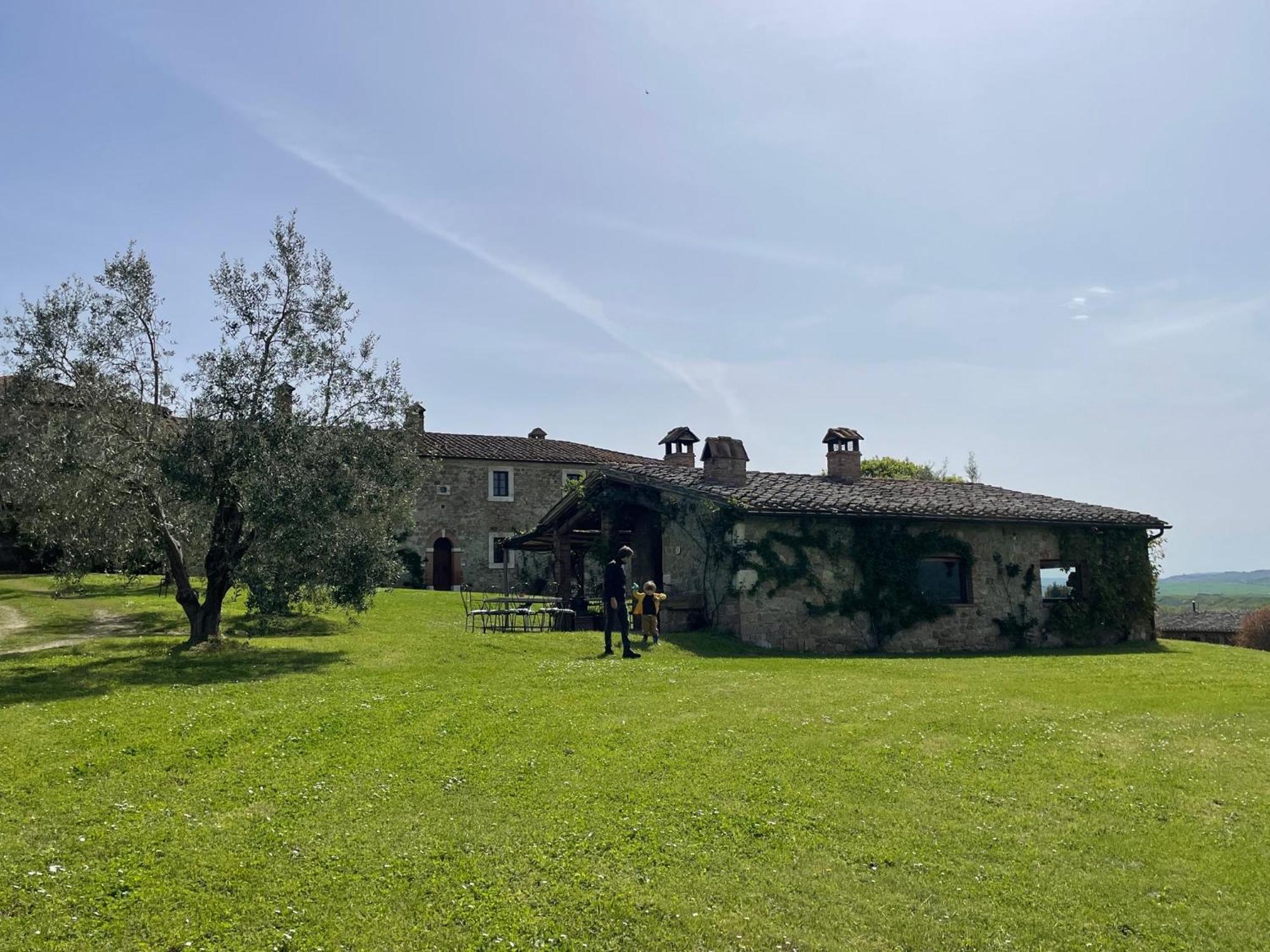 Agriturismo Le Sorbelle D'Orcia Con Piscina 피엔자 외부 사진