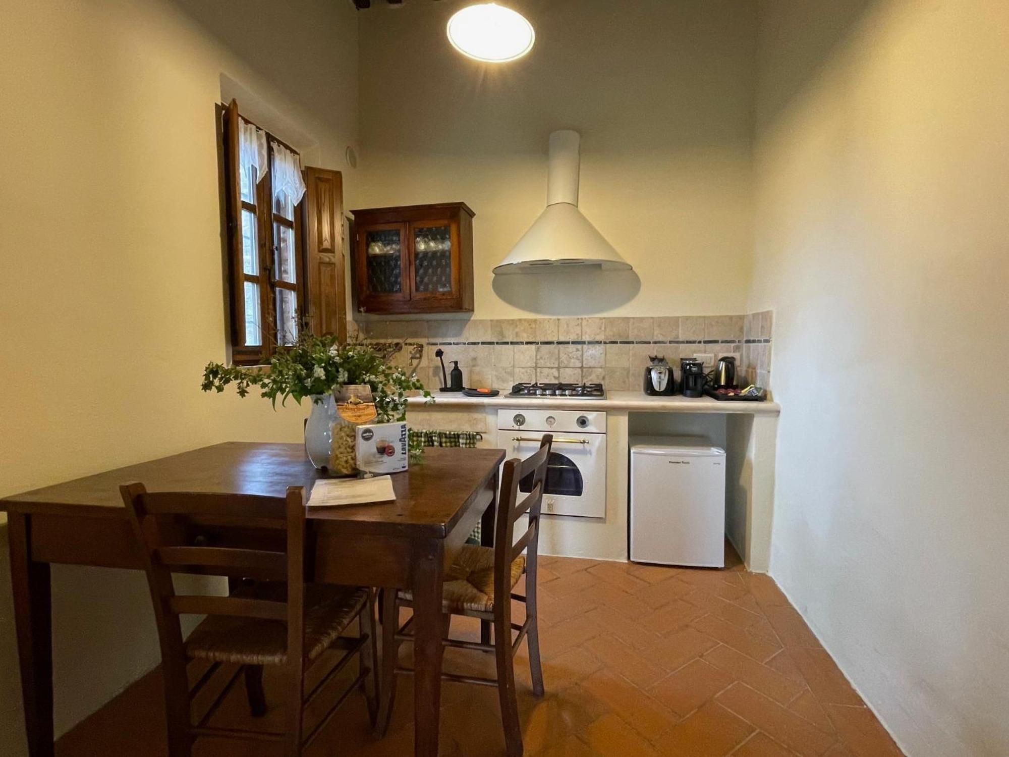 Agriturismo Le Sorbelle D'Orcia Con Piscina 피엔자 외부 사진